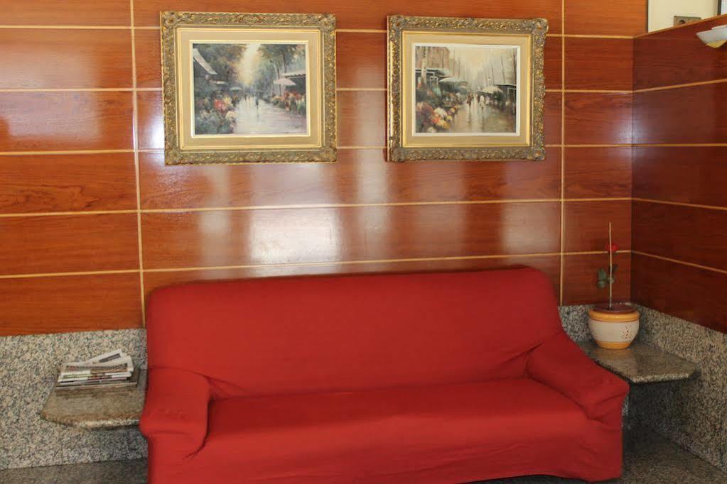Hotel Climent Barcellona Esterno foto